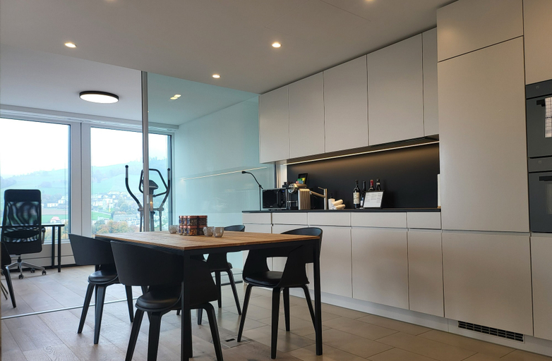 Dining Room 16