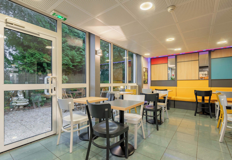 Food & Drinks 5, B&B HOTEL Douai Parc des Expos Cuincy, Nord