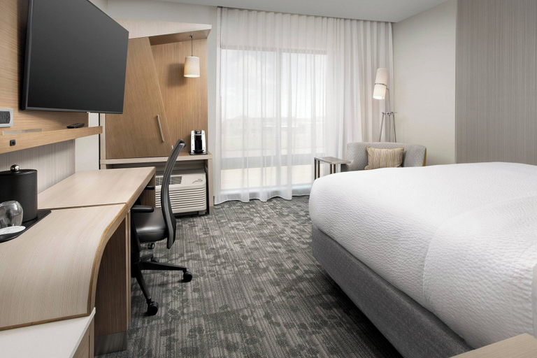 Bedroom 2, Courtyard by Marriott Las Cruces at NMSU, Dona Ana