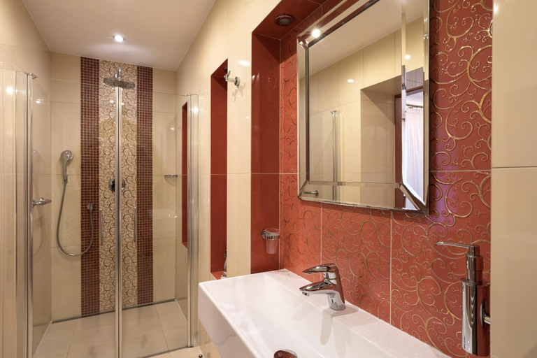 Bathroom 4, HOTEL I RESTAURACJA BROCHOW, Środa Śląska
