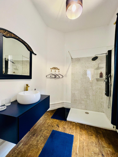 Bathroom 3, LA SUITE de NOTRE DAME au pied du CHATEAU FORT, Ardennes