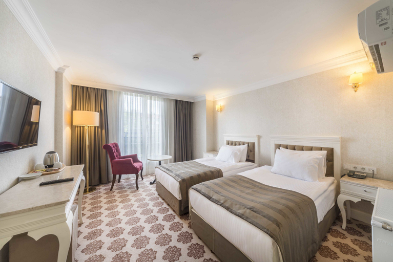 Bedroom 4, Kunlun Kensington Hotel, Fatih