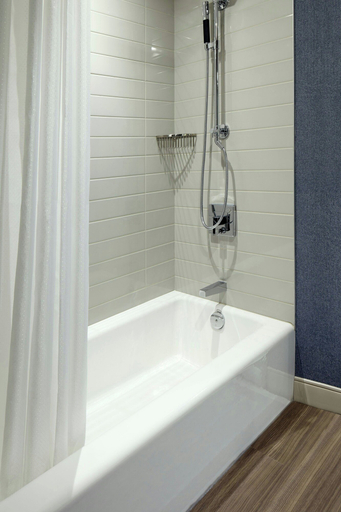 Bathroom 5, Quebec City Marriott Downtown, Communauté-Urbaine-de-Québec
