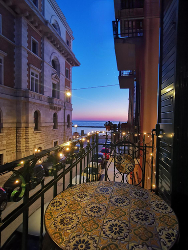 Others 4, Cattaro 65 - Flexible Check-in apartments, Bari