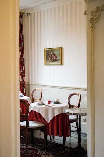 Food & Drinks 5, Hôtel La Villa Fleurie, Côte-d'Or