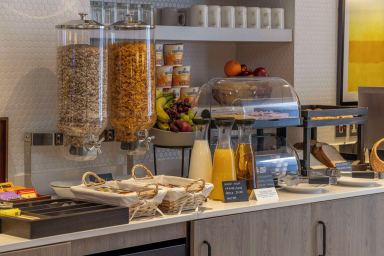 Food & Drinks 5, Four Points Flex by Sheraton London Kensington Olympia, London