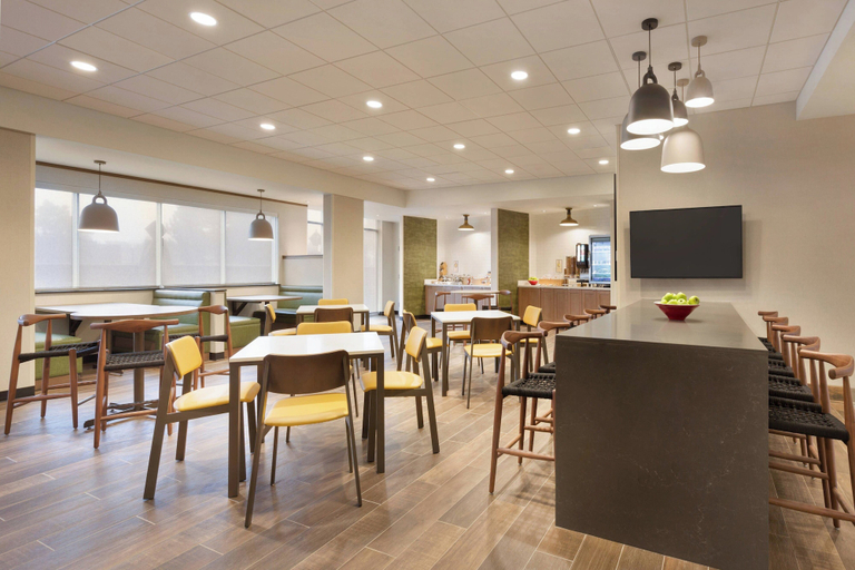 Food & Drinks 5, Fairfield Inn & Suites by Marriott Boulder Longmont, Boulder