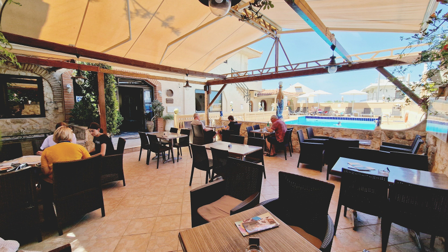 Food & Drinks 2, Evina Rooms & Suites, Crete
