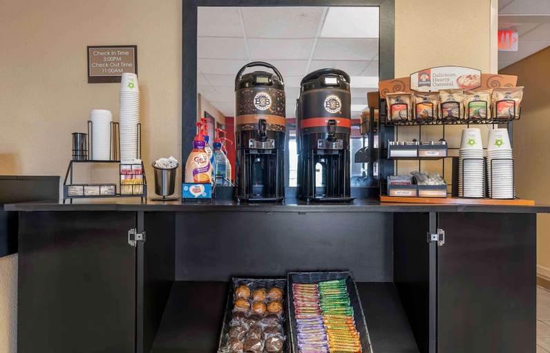 Food & Drinks 5, Extended Stay America Suites Chicago Burr Ridge, Dupage