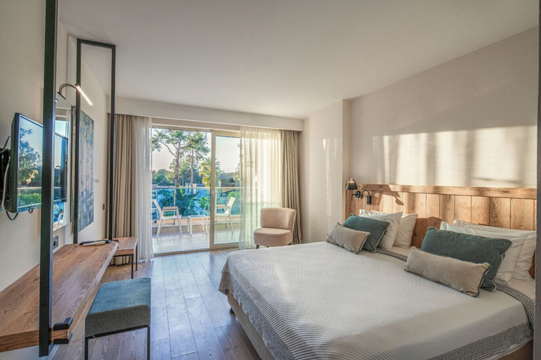 Bedroom 3, Berry Blue Hotels - All Inclusive, Manavgat