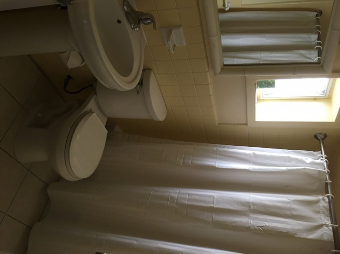 Bathroom 5, The Atlantic, BW Signature Collection, Cape May