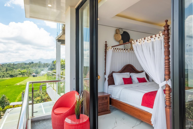 Bedroom 12