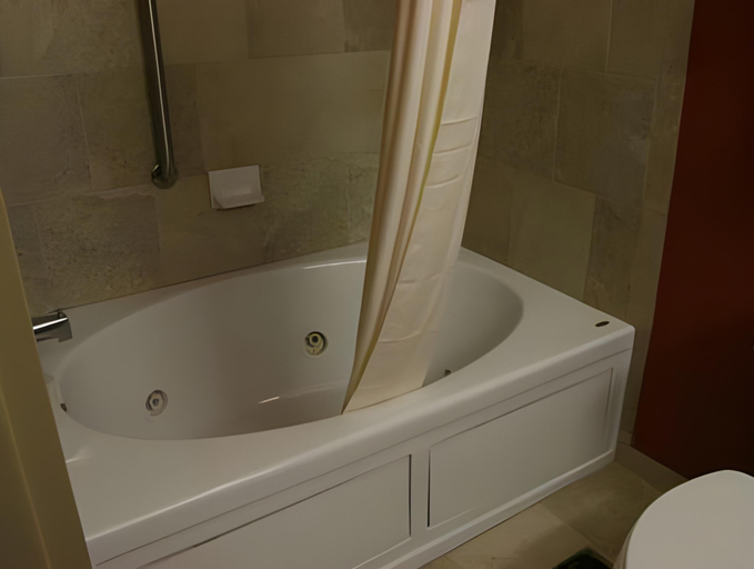 Bathroom 17