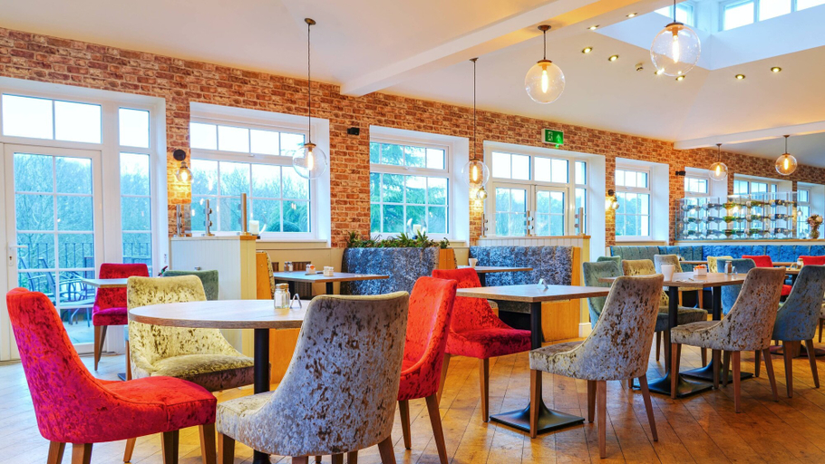 Food & Drinks 5, Gomersal Park Hotel, Kirklees