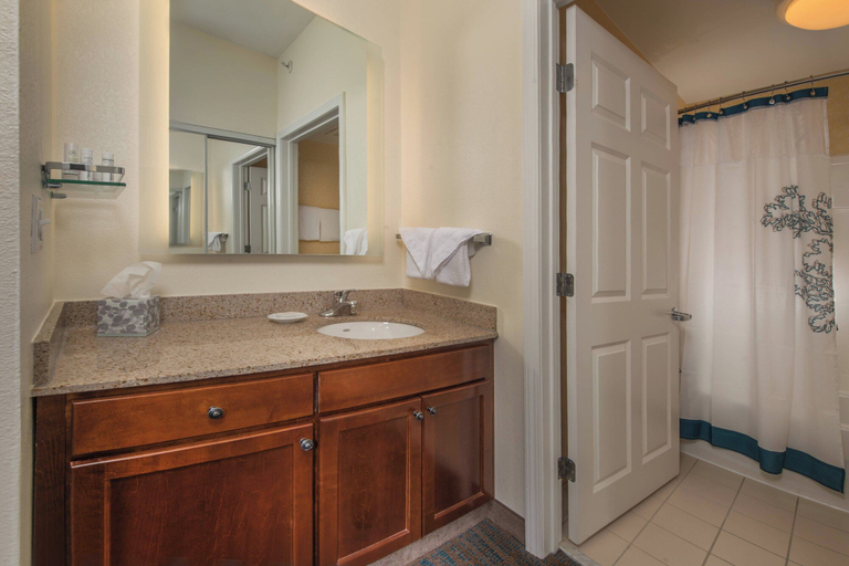 Bathroom 5, Residence Inn by Marriott Chantilly Dulles South, Fairfax