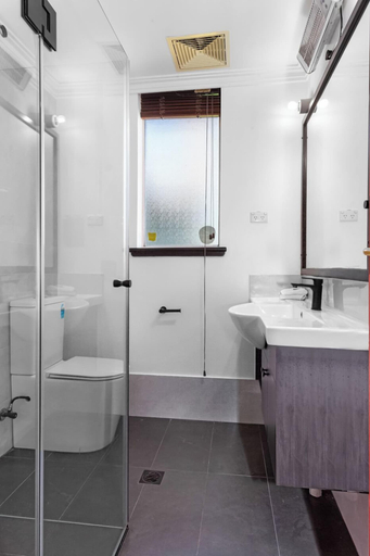 Bathroom 4, La Maison Boutique, Blue Mountains