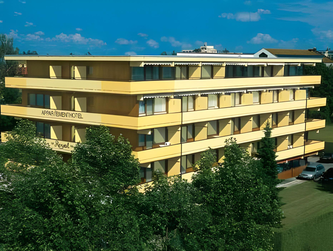 Others 3, Das Royal, Passau