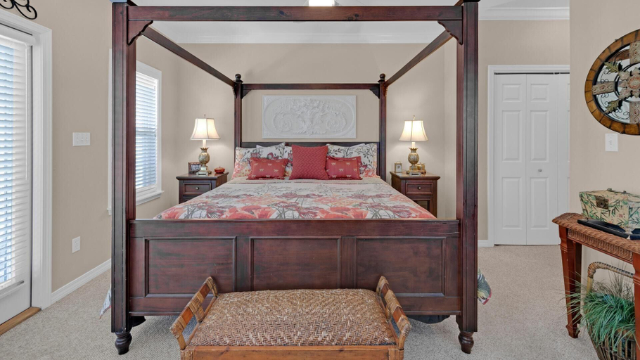 Bedroom 2, Abode Kenmare, Walton