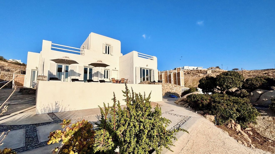 Exterior & Views 2, Amperian Mykonos Suites & Villas, South Aegean