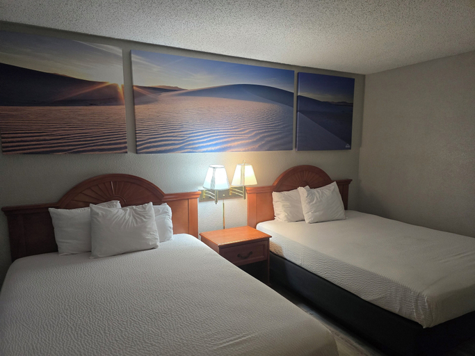 Bedroom 3, Antelope Inn and Suites, Davis