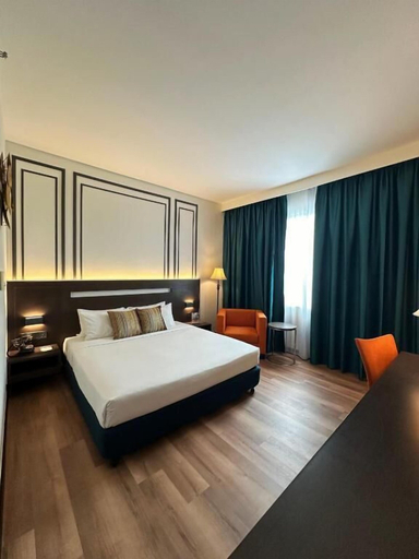 Bedroom 6