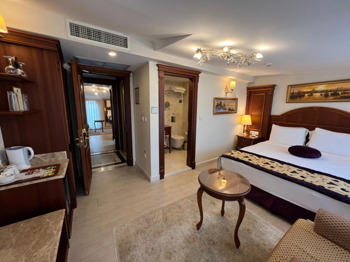 Bedroom 2, GLK PREMIER Regency Suites & Spa, Fatih