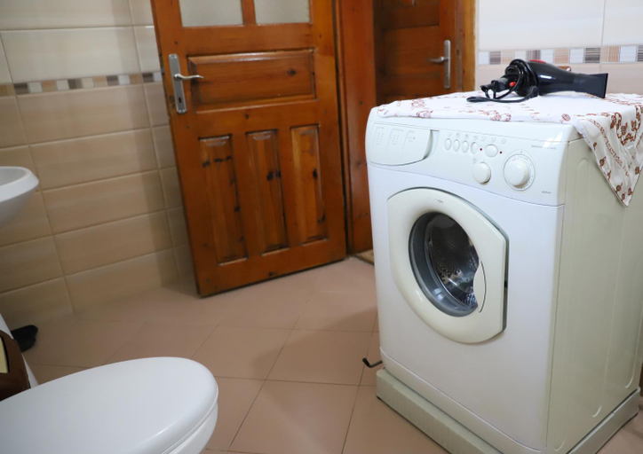 Bathroom 3, Villa Fjorentin Berat, Beratit
