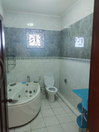 Bathroom, Bamboo guest house
