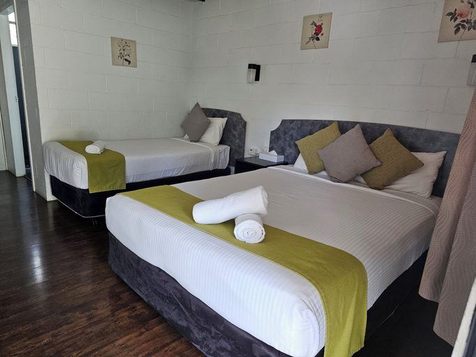 Bedroom 7