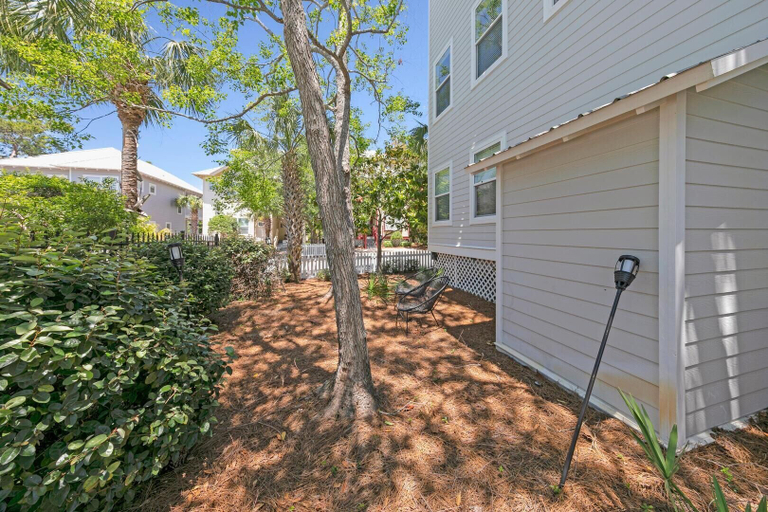 Exterior & Views 2, Pelican Paradise, Walton