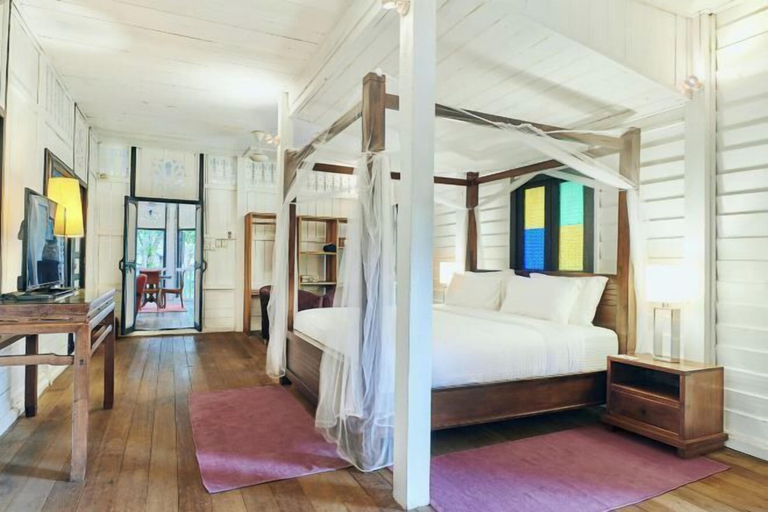 Bedroom 21