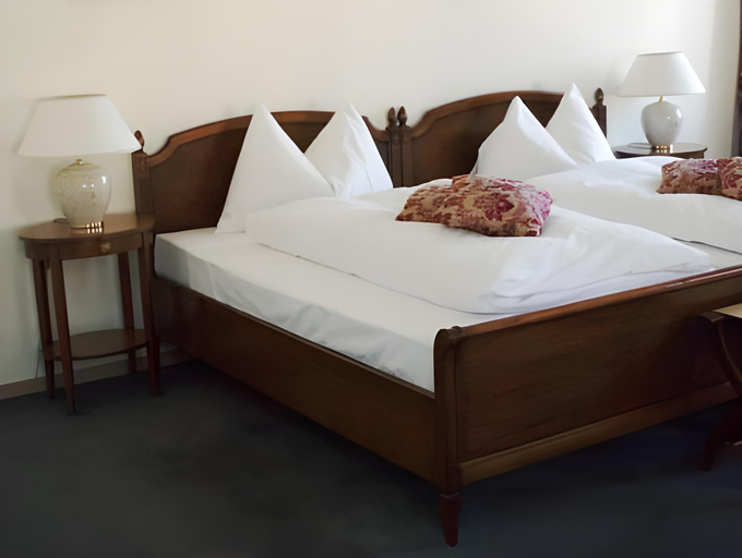 Bedroom 21