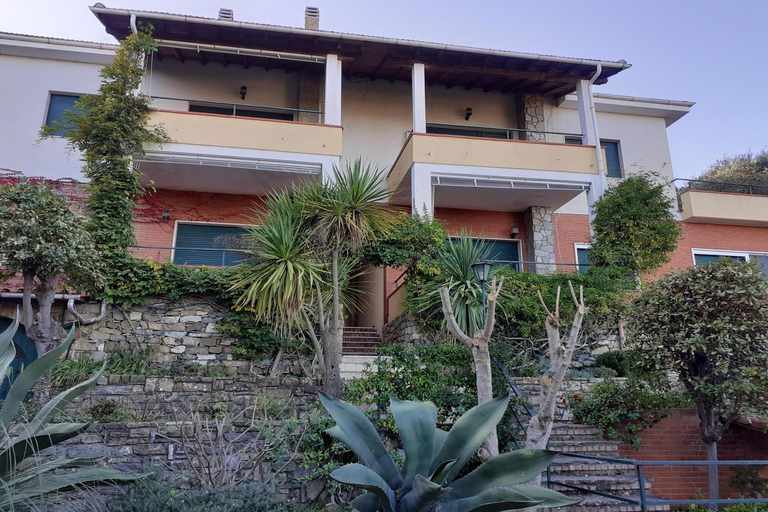 Paradiso Al Mare shared pool - Happy Rentals, Imperia