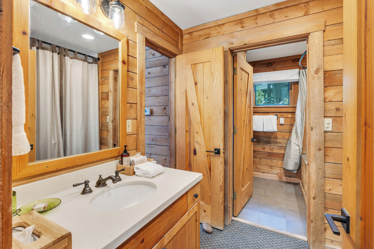 Bathroom 5, Sundance Mountain Resort, Utah