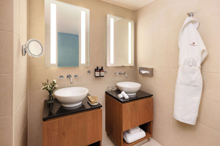 Bathroom 4, NH Collection Gent, Oost-Vlaanderen