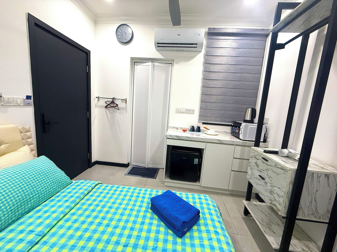 Bedroom 21