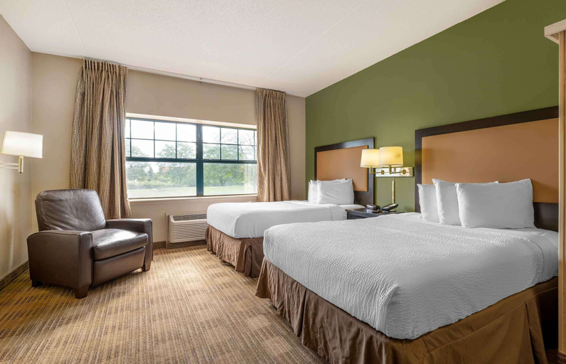 Bedroom 3, Extended Stay America Suites Chicago Burr Ridge, Dupage