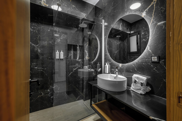 Bathroom 5, Cens Silver Suites, Epirus