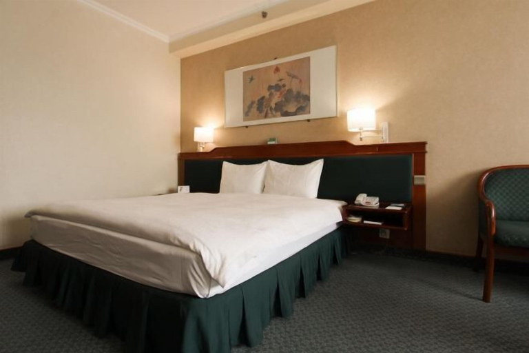 Bedroom 15