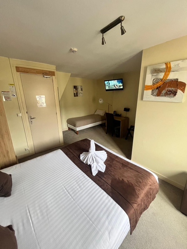 Bedroom 5, Hôtel L'Univers, Vienne
