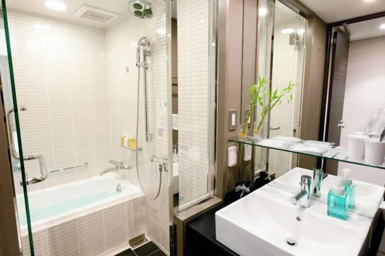 Bathroom 4