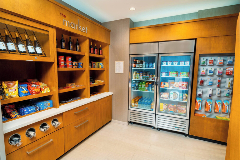 Food & Drinks 4, SpringHill Suites by Marriott Newark Fremont, Alameda