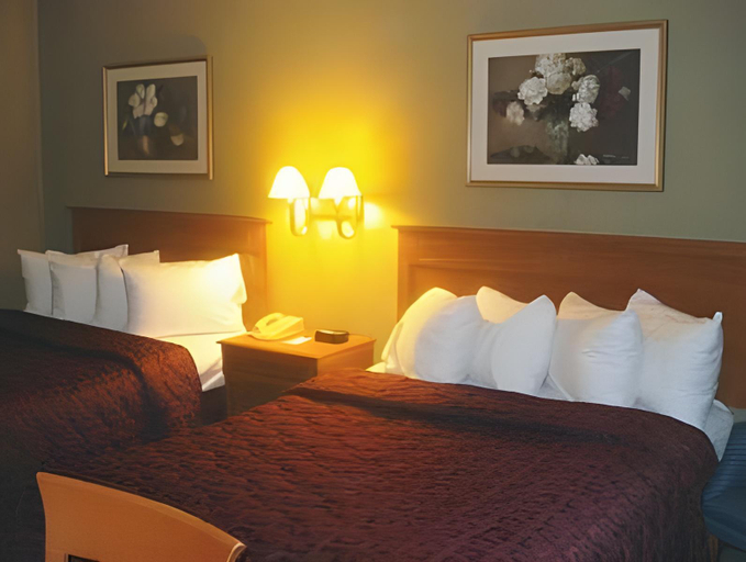Bedroom 12