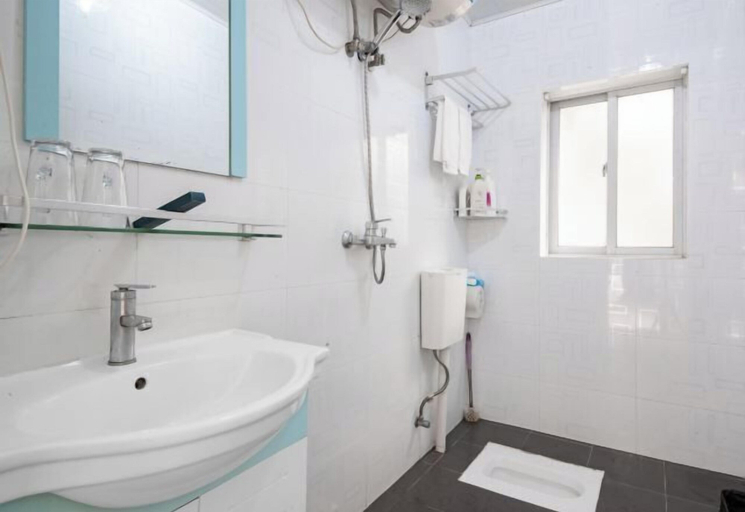 Bathroom 4, Jiandan'ai Hostel Shenzhen No. 1, Shenzhen