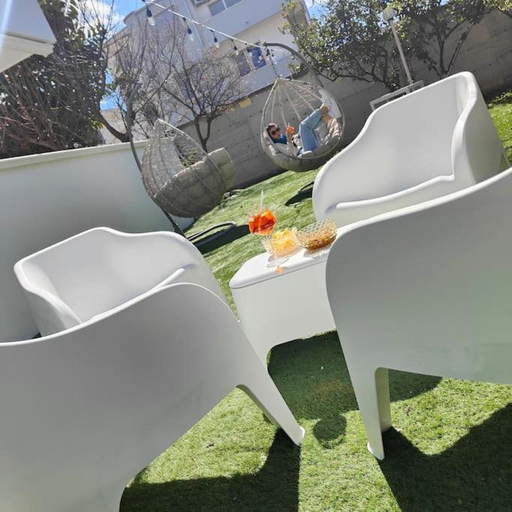 Others 2, Il giardino di Alessandra, Taranto