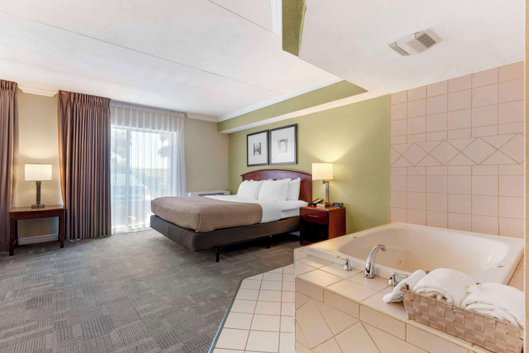 Bedroom 9