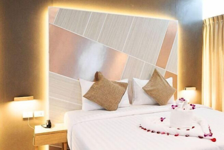 Bedroom 13