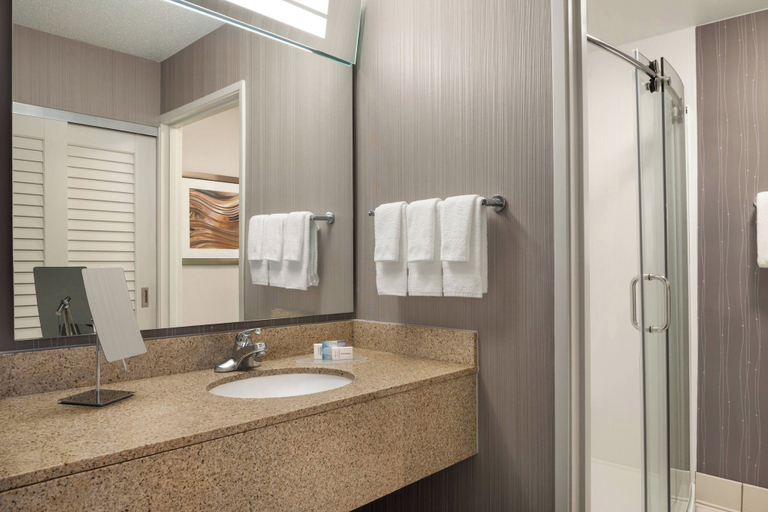 Bathroom 4, Courtyard by Marriott Chicago Bloomingdale, Dupage
