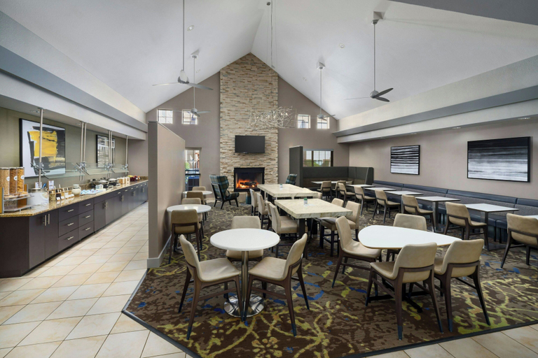 Food & Drinks 5, Residence Inn by Marriott Arlington, Arlington