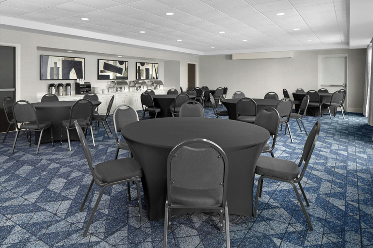 Food & Drinks 5, Courtyard by Marriott Charleston Summerville, Berkeley
